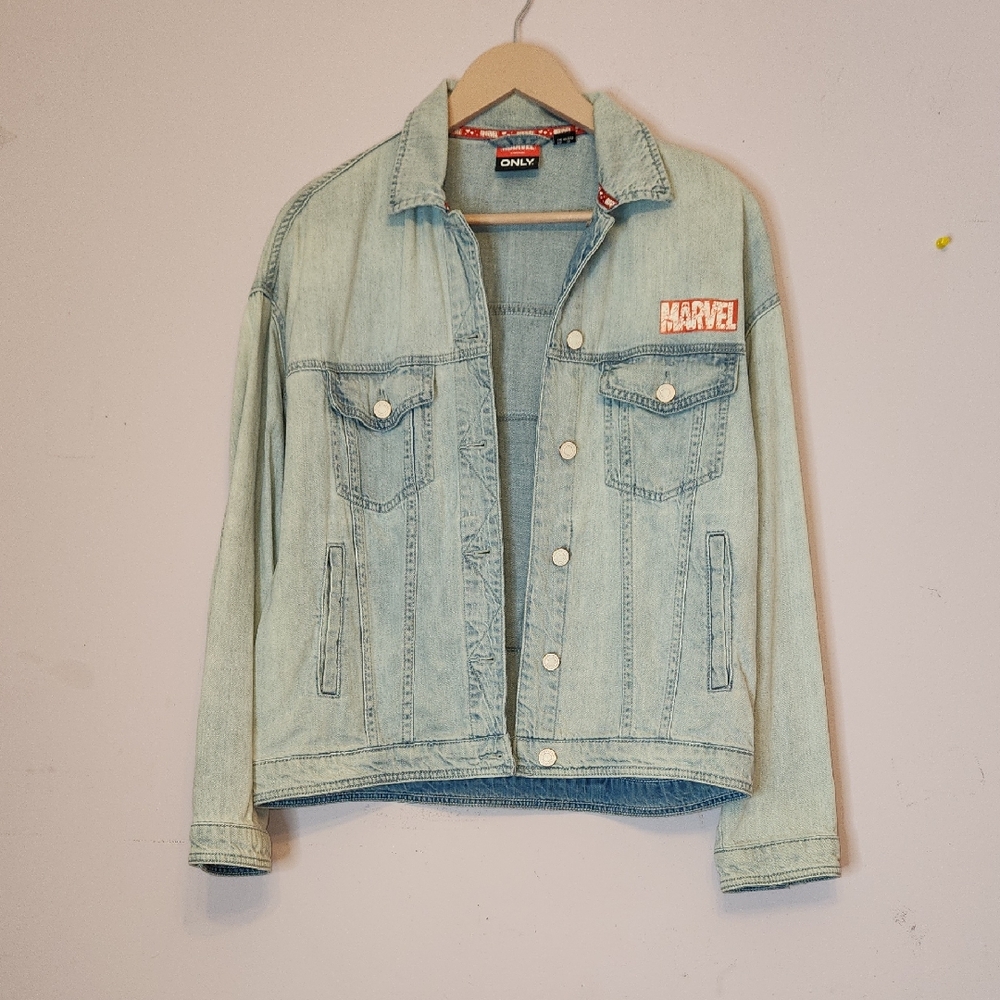 Women’s Only Marvel Guardians Of The Galaxy Blue Denim Jacket, size M